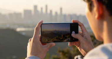 Huawei Surges In Global Coverage